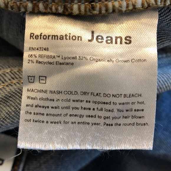 Reformation Jeans High & Skinny Cropped Stretch Jeans in Syracuse Wash - Picture 13 of 15